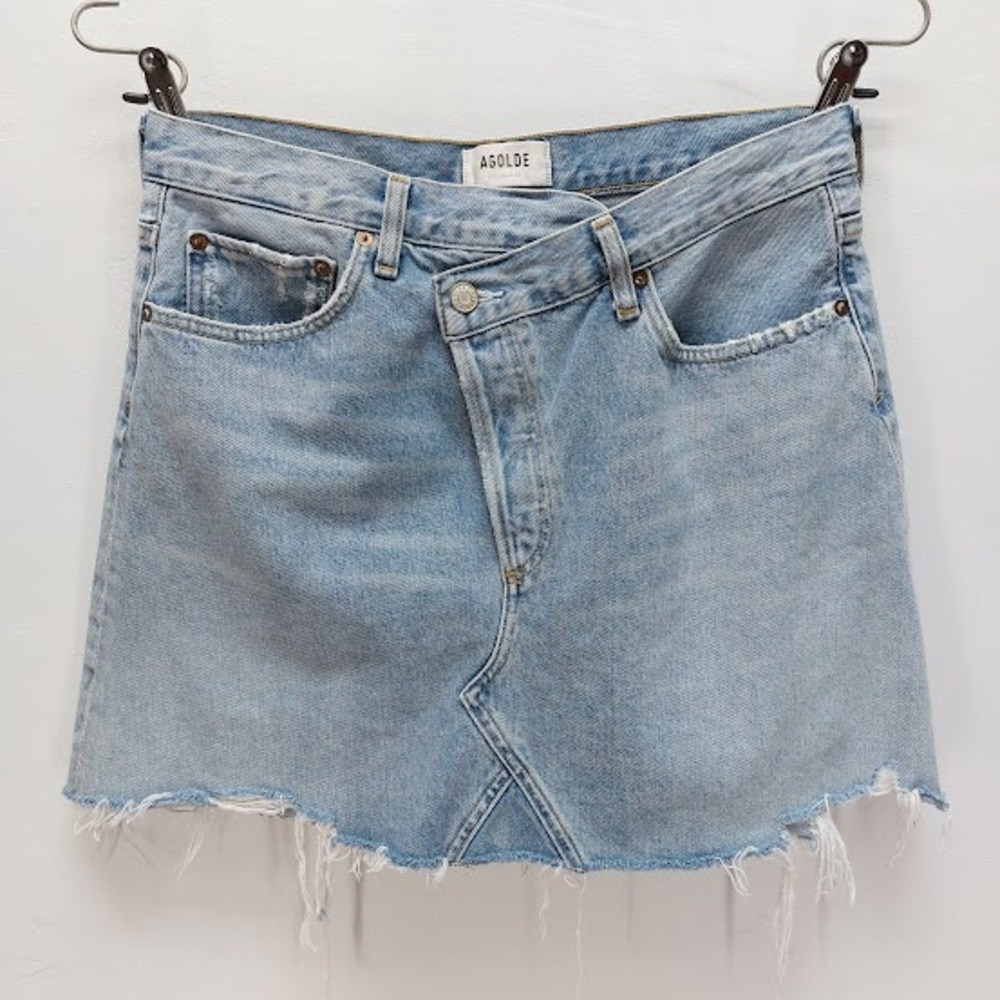 AGOLDE Criss Cross Denim Skirt Women's Size 29 Light Blue Asymmetric Raw Hem